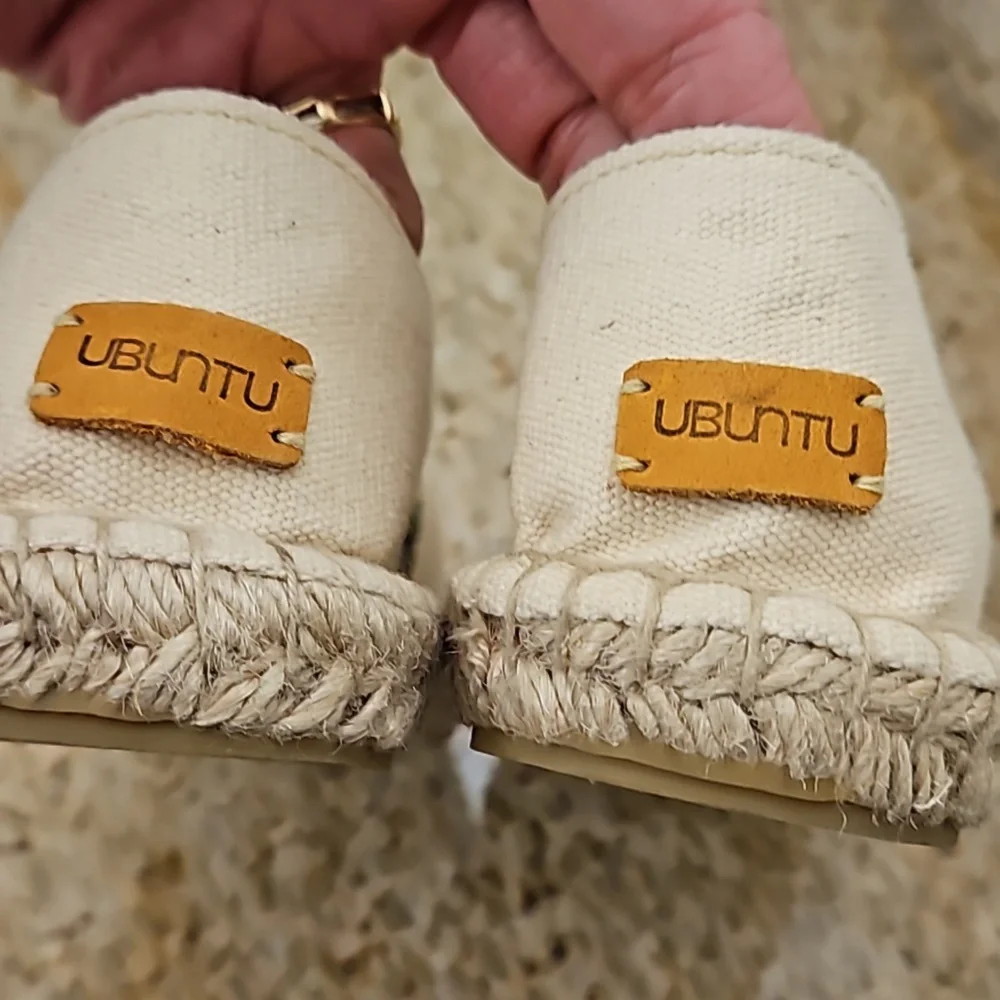 NEW Ubuntu Women’s Handmade Canvas Espadrille Slip On Shoes Size 7